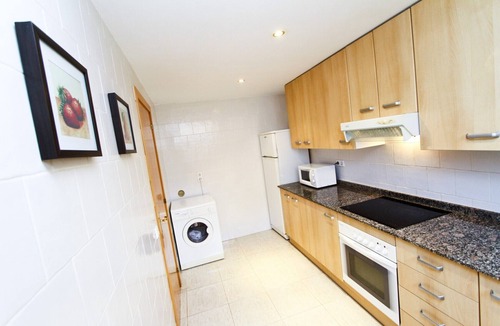 Cambrils House | OLIVERS House with Communal Pool, beach at 300m