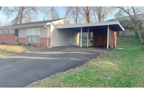 St. Louis House | Olivette cozy house
