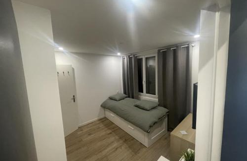 Argenteuil Bed & Breakfast | Olivia