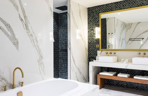 Puligny-Montrachet Hotel | Olivier leflaive