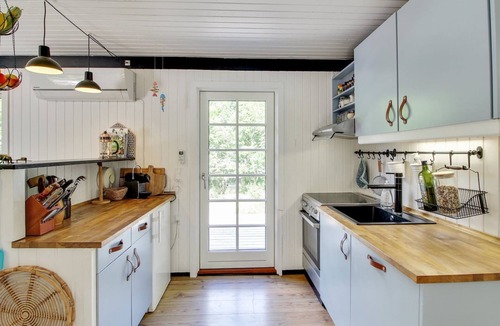 Bønnerup Strand House | "Øllegård" - 250m from the sea by Interhome