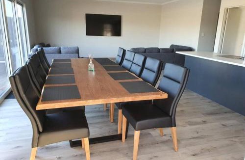 Seymour House | Olley's Place