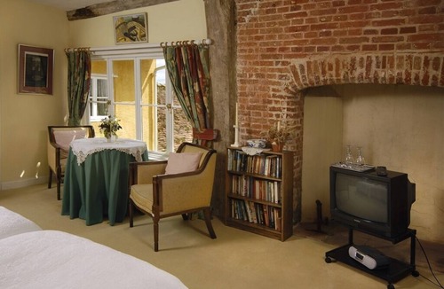 Toppesfield Bed & Breakfast | Ollivers Farm B&B