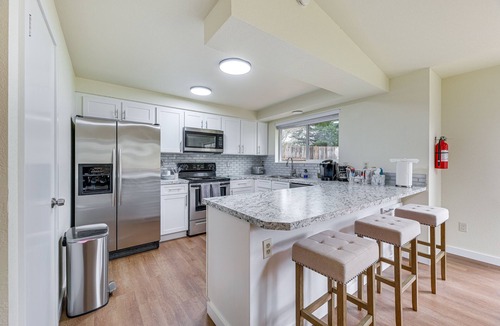 Tanglewilde-Thompson Place House | Olympia Home w/Deck ~ 7 Mi to Amtrak Train!