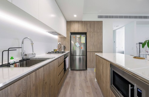 Lidcombe Apartment | Olympic Park/Excellent view/2Br/By Train/Shopping