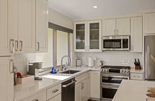 Carmel House | Olympus: New 5B 5BA w Valley Views 30Night Min