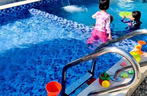 Sungai Besar Villa | Omah Kebun Private Pool