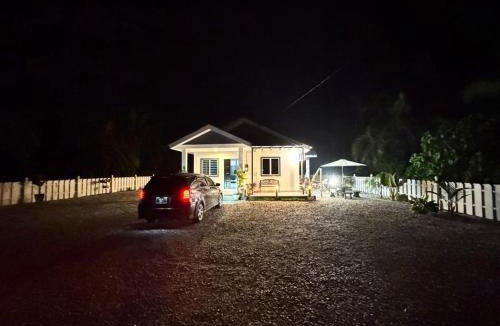 Sungai Besar Villa | Omah Kebun Private Pool