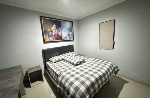 Bangunjiwo House | Omah Putih Homestay Jogja