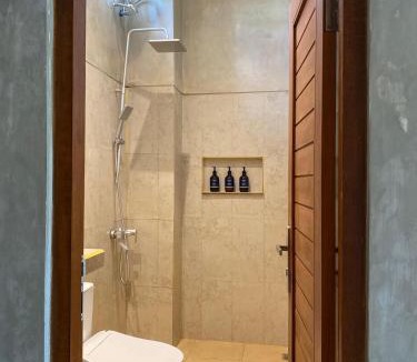 Kemenuh House | Omah Sari Homestay