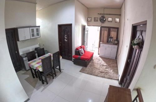 Banguntapan House | Omah Wirokerten Syariah Homestay Jogja