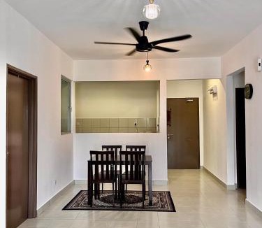 Alor Gajah Apartment | Omak Kito Homestay Melaka