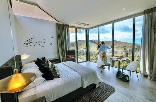 Waiheke Island Villa | Omana