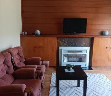 North Albury House | Omann Cottage