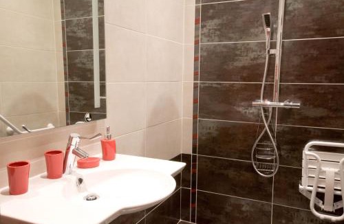 Laubressel Bed & Breakfast | Ome sweet home