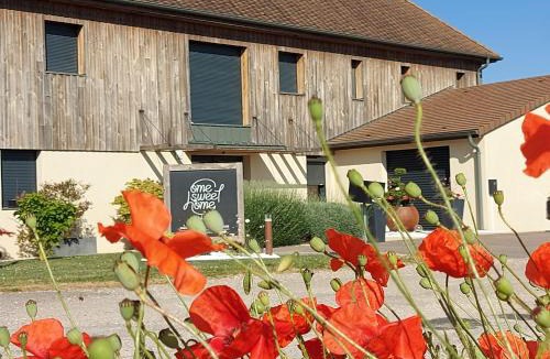 Laubressel Bed & Breakfast | Ome sweet home