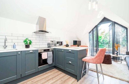 South Acton Apartment | Omega @ Acton | Top Floor