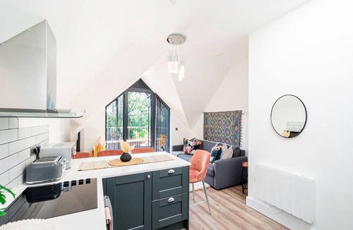 South Acton Apartment | Omega @ Acton | Top Floor