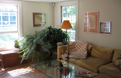 Clinton Corners Bed & Breakfast | Omega Special 1860s farm house 3 miles away