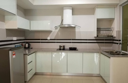 Kampung Raja Apartment | Omni Cassia Hill Resort