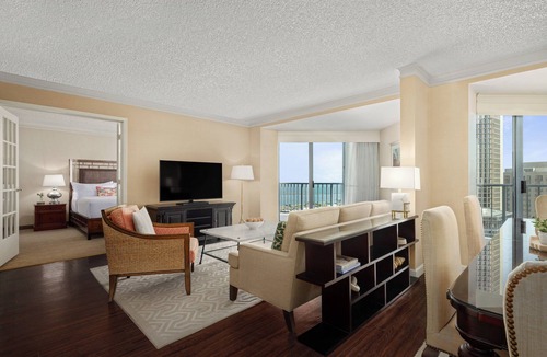 Central City Hotel | Omni Corpus Christi Hotel