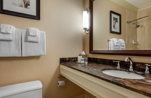 Downtown Pittsburgh Hotel | Omni William Penn Hotel