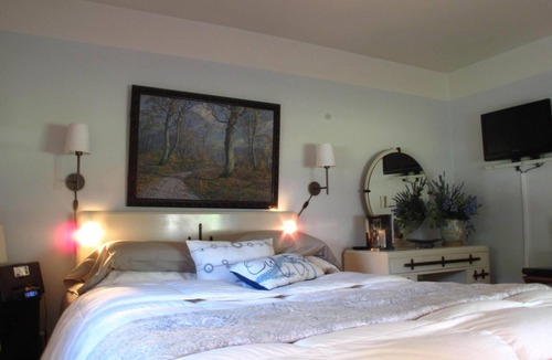 Wheatley Bed & Breakfast | Omstead's On Erie