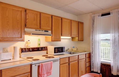 Millerton Apartment | On 12-Acre Lot: Lawrenceville Apt w/Lake View