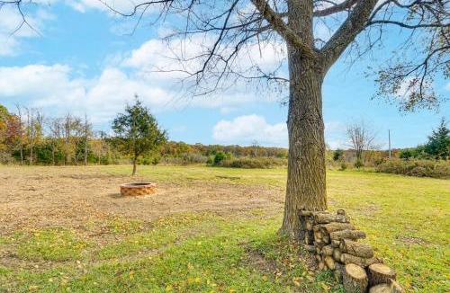Urbana House | On 17 Acres! Countryside Retreat in Louisburg