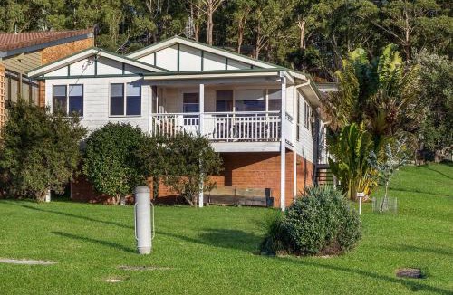 Hyams Beach House | On Cyrus at Hyams Beach