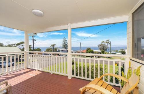 Hyams Beach House | On Cyrus at Hyams Beach