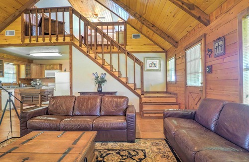 Carmine Cabin | On Farm: Rustic Carmine Log Cabin w/Porch!