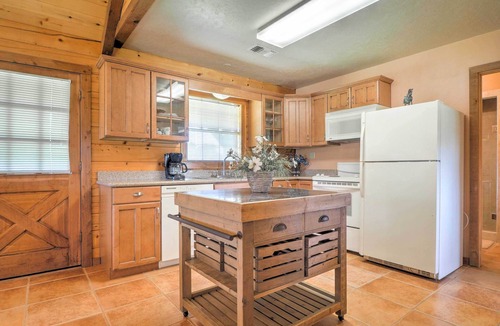 Carmine Cabin | On Farm: Rustic Carmine Log Cabin w/Porch!