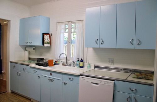 Lakeside Cottage | ON LAKE MICHIGAN WITH PRIVATE BEACH!