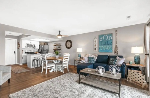 Kimberling City Condo | On Lake Time