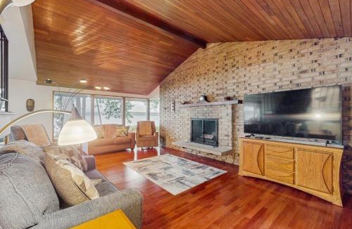 Poulsbo House | On Misty Tides