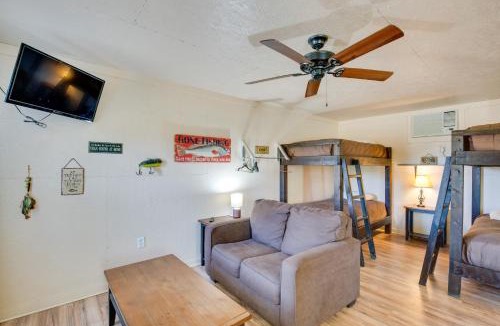 Cayuga Apartment | On-Site Fishing Pier: Pet-Friendly Kerens Cabin!
