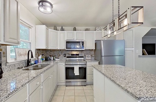 Macon House | On-Site Trails! 'Serenity Acres Retreat' in Macon
