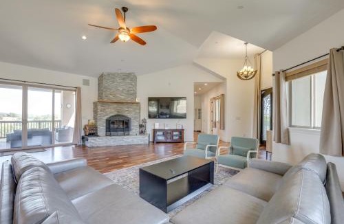 Pilot Hill House | On-Site Vineyard: Gem on 10 Acres in Pilot Hill!