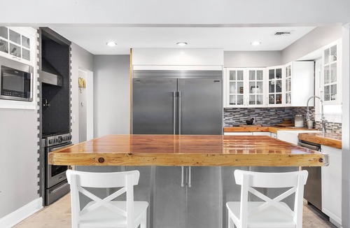 Center Moriches House | On the Bay!