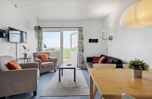 Middelfart Apartment | On the beach, Apartment