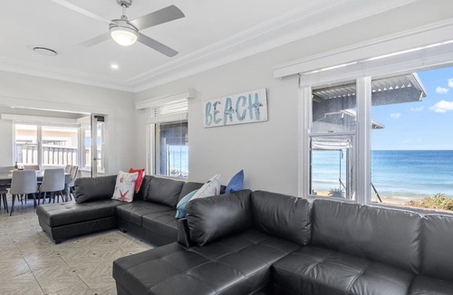 Wamberal House | On the Beach at Wamberal.