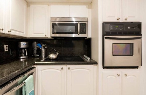 Hollywood South Central Beach Apartment | On The Beach - Lux 2 Bed 2 Barths North Miami Area