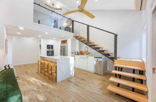 Grange Apartment | On the Brook - Private 2 bed + loft and pool