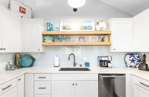 Ono Island House | On the Canal - Swimming Pool, Fireside Chats, Hammock Time & Waterfront Sunning