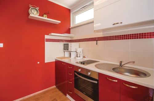 Opric Apartment | On the first floor of the beautiful family house are modern apartments CKO526 and CKO546. Each has i