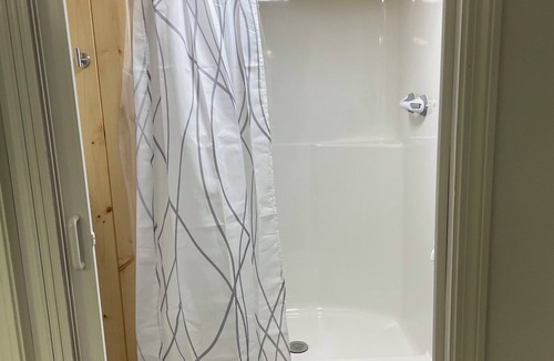 Hartland Apartment | ON THE GO!