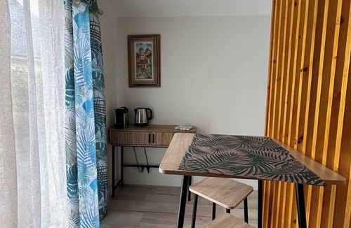 Ploermel Apartment | On the Hydrangea Trail