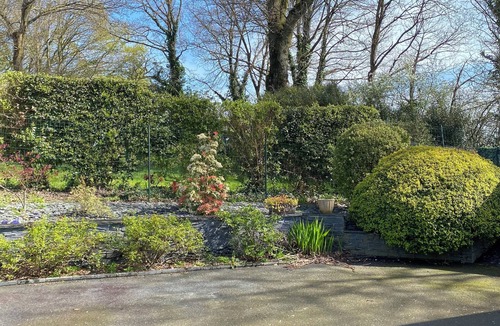 Ploermel Apartment | On the Hydrangea Trail