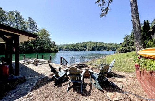 Lakemont House | On The Lake - Main House